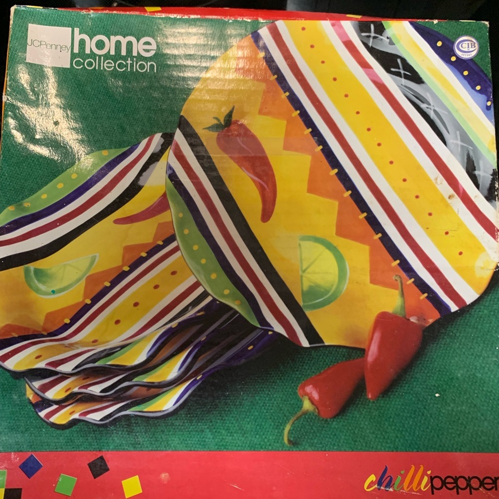 JCPenney 4 Yellow and Red pepper plates